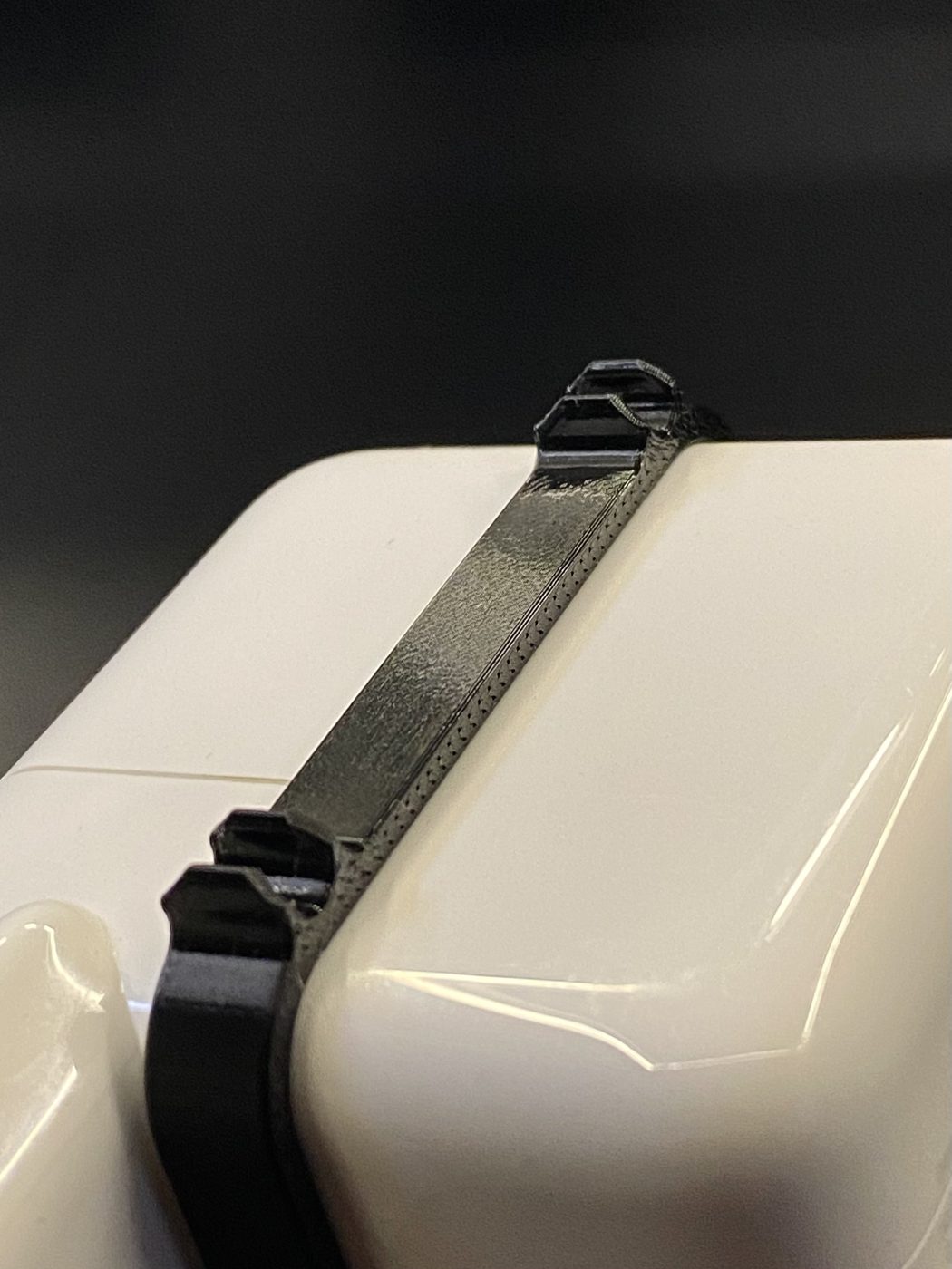 Mac USB-C Power Adapter 30-35W - Cable Organizer