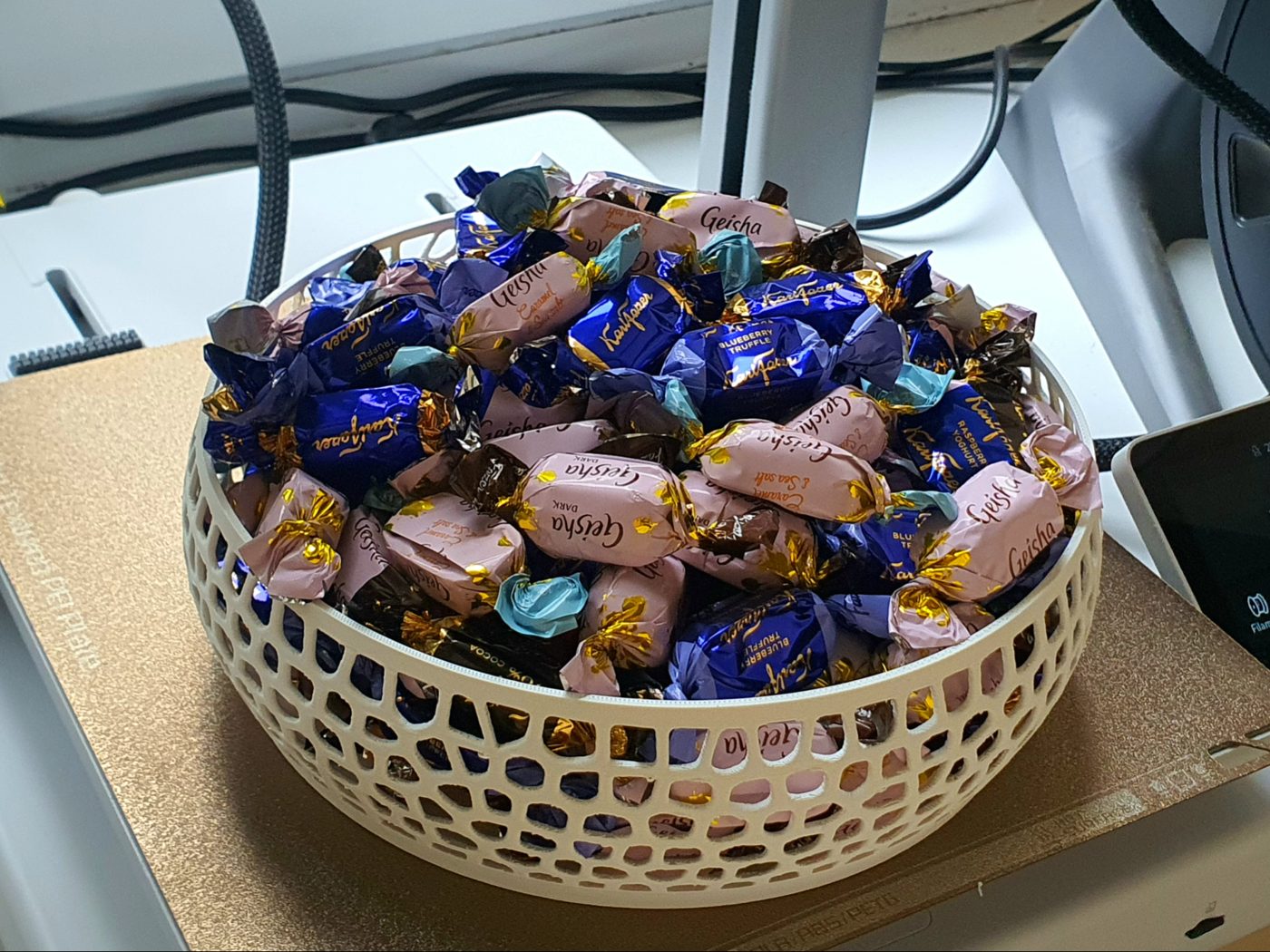 Simple Universal Bowl