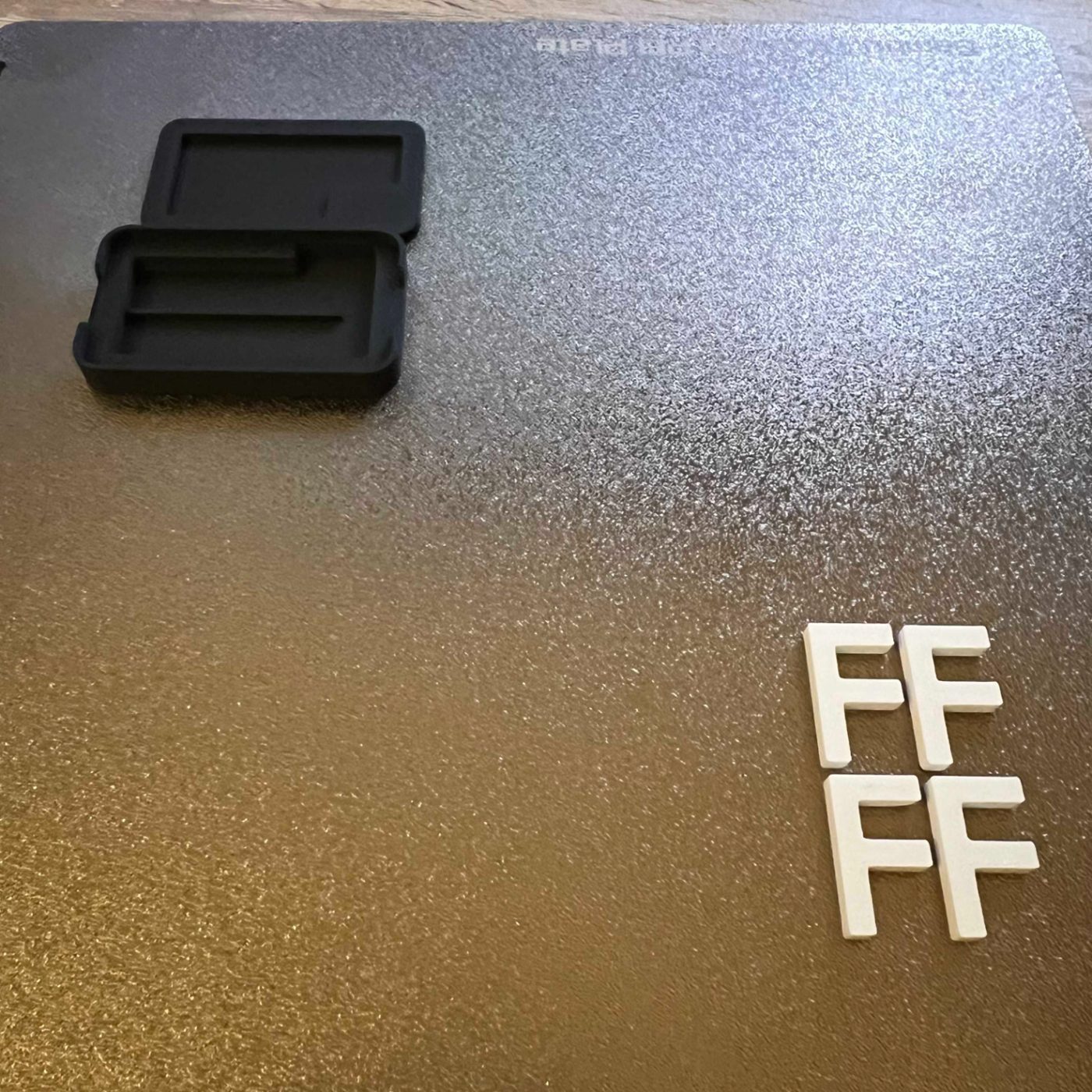 F Puzzle, now with lid!