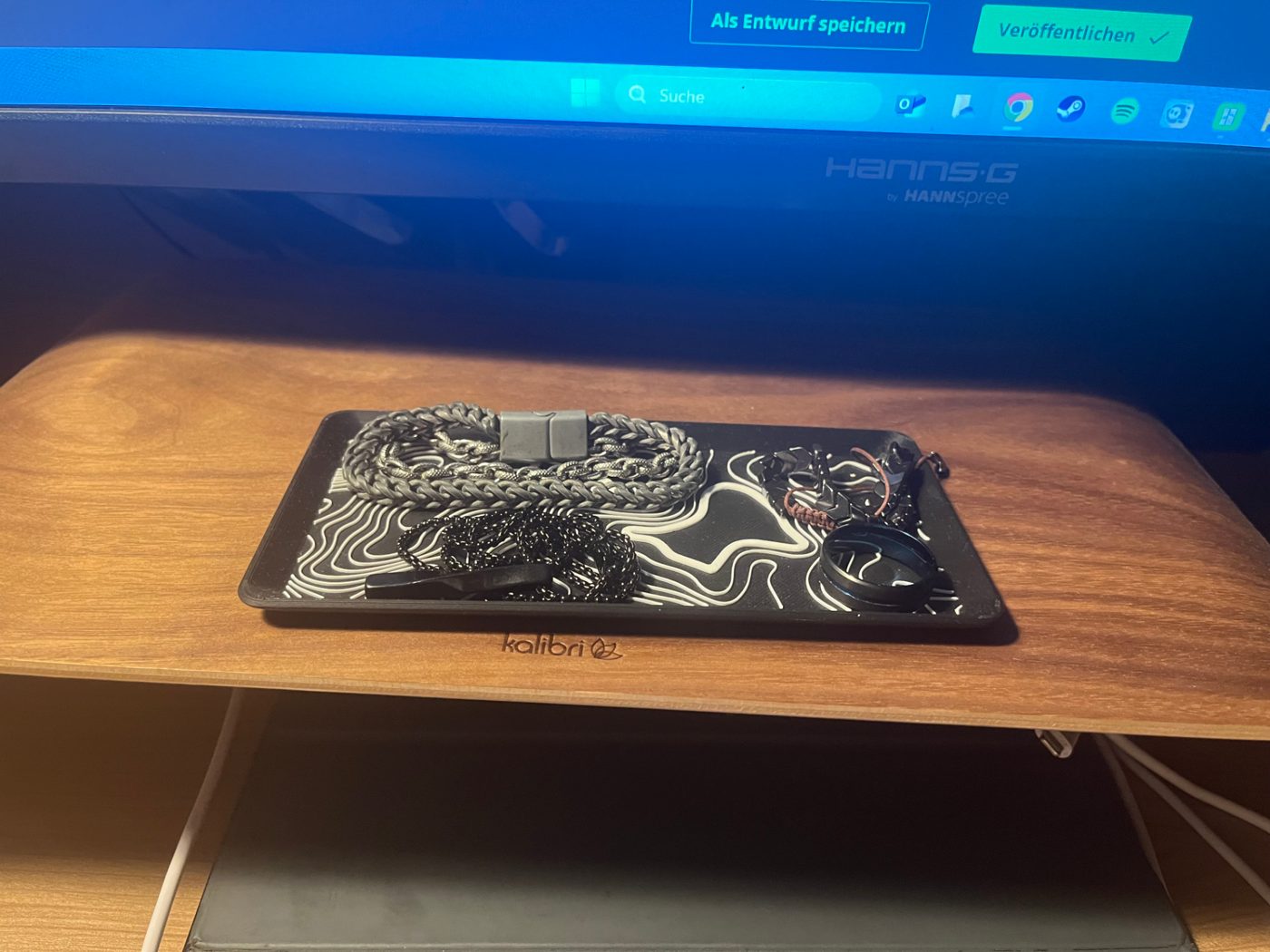 Topographic Tray